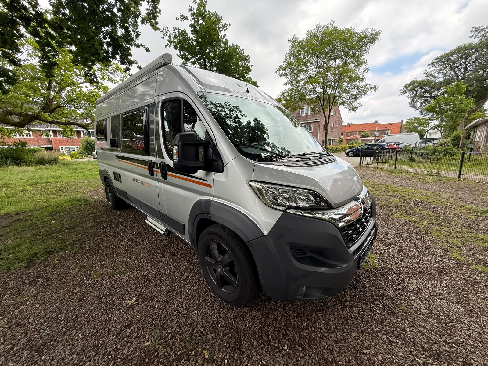 Pössl Globecar 600